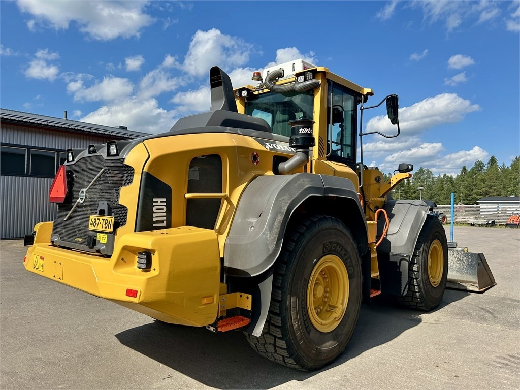 Volvo L110H VAAKA, KAUHA, PIIKIT - Utovarivač na kotačima: slika Volvo L110H VAAKA, KAUHA, PIIKIT - Utovarivač na kotačima Volvo L110H VAAKA, KAUHA, PIIKIT - Utovarivač na kotačima: slika Volvo L110H VAAKA, KAUHA, PIIKIT - Utovarivač na kotačima