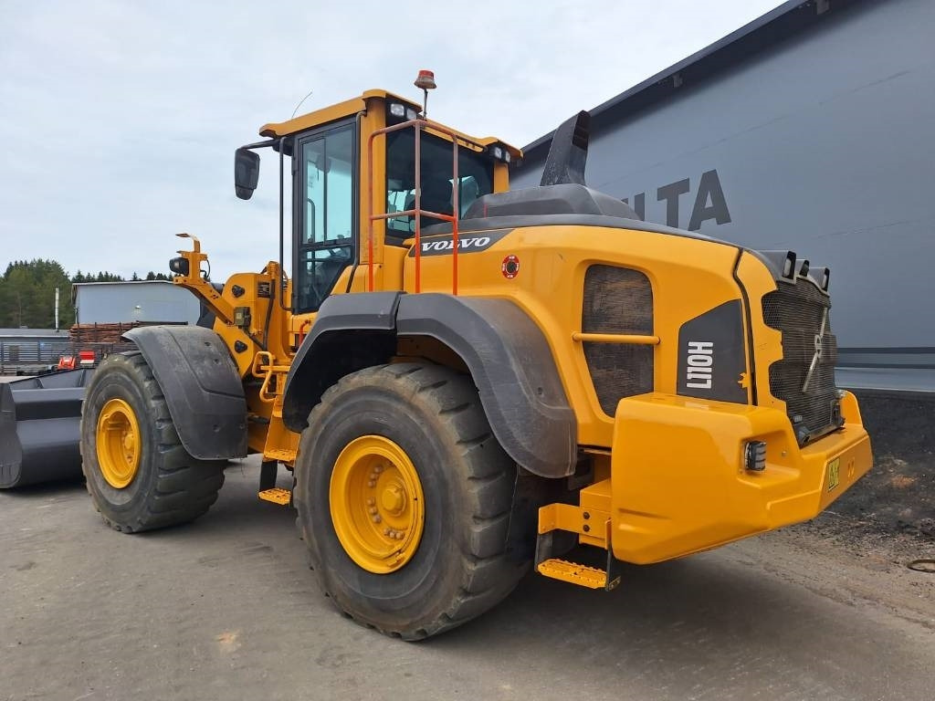 Volvo L110H VAAKA, YM - Utovarivač na kotačima: slika Volvo L110H VAAKA, YM - Utovarivač na kotačima Volvo L110H VAAKA, YM - Utovarivač na kotačima: slika Volvo L110H VAAKA, YM - Utovarivač na kotačima