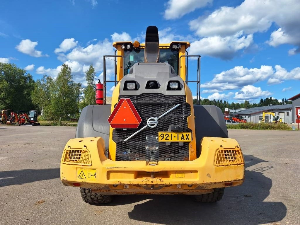 Volvo L90H RASVARI, VAAKA YM. - Utovarivač na kotačima: slika Volvo L90H RASVARI, VAAKA YM. - Utovarivač na kotačima Volvo L90H RASVARI, VAAKA YM. - Utovarivač na kotačima: slika Volvo L90H RASVARI, VAAKA YM. - Utovarivač na kotačima