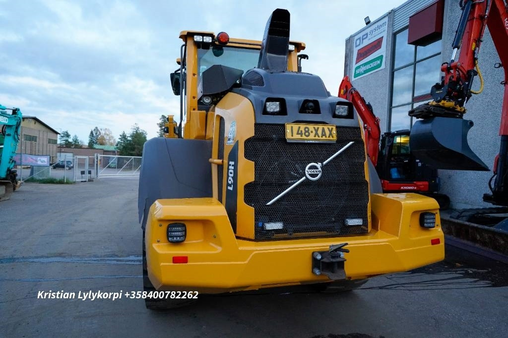 Volvo L90H STAGE 5 - Utovarivač na kotačima: slika Volvo L90H STAGE 5 - Utovarivač na kotačima Volvo L90H STAGE 5 - Utovarivač na kotačima: slika Volvo L90H STAGE 5 - Utovarivač na kotačima