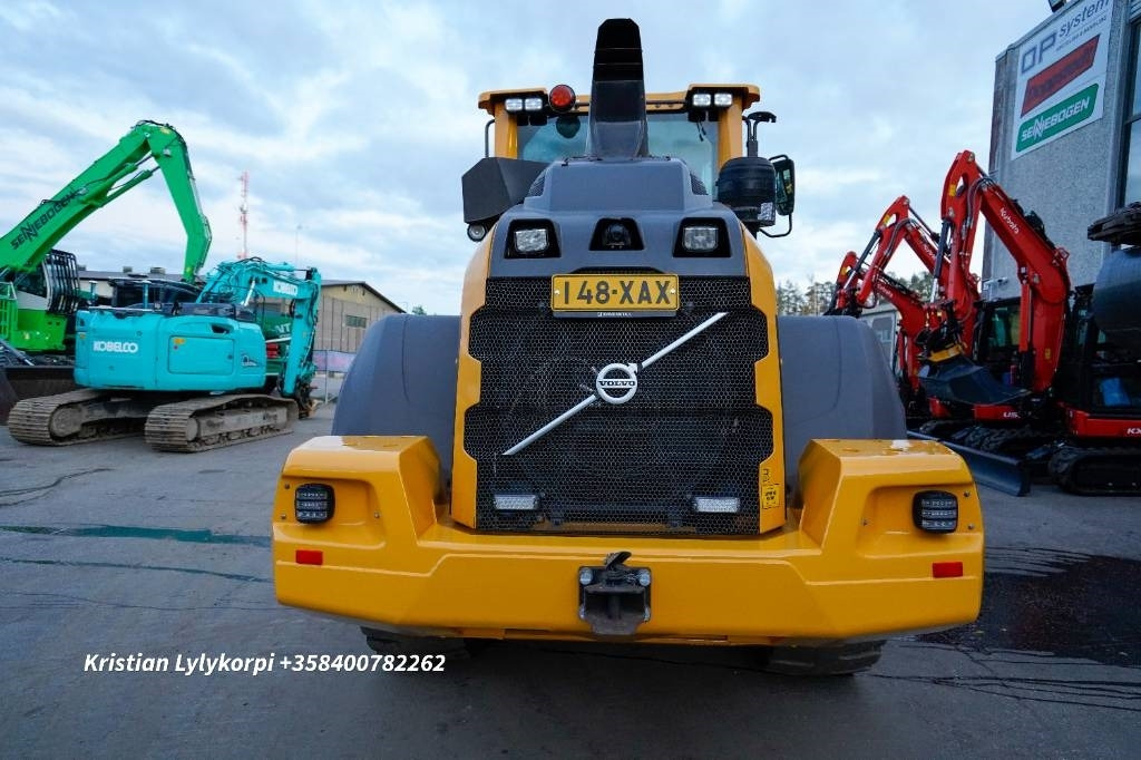 Volvo L90H STAGE 5 - Utovarivač na kotačima: slika Volvo L90H STAGE 5 - Utovarivač na kotačima Volvo L90H STAGE 5 - Utovarivač na kotačima: slika Volvo L90H STAGE 5 - Utovarivač na kotačima
