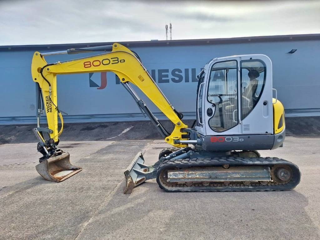 Wacker Neuson 8003RD KALLISTAJALLA - Mini bager: slika Wacker Neuson 8003RD KALLISTAJALLA - Mini bager Wacker Neuson 8003RD KALLISTAJALLA - Mini bager: slika Wacker Neuson 8003RD KALLISTAJALLA - Mini bager