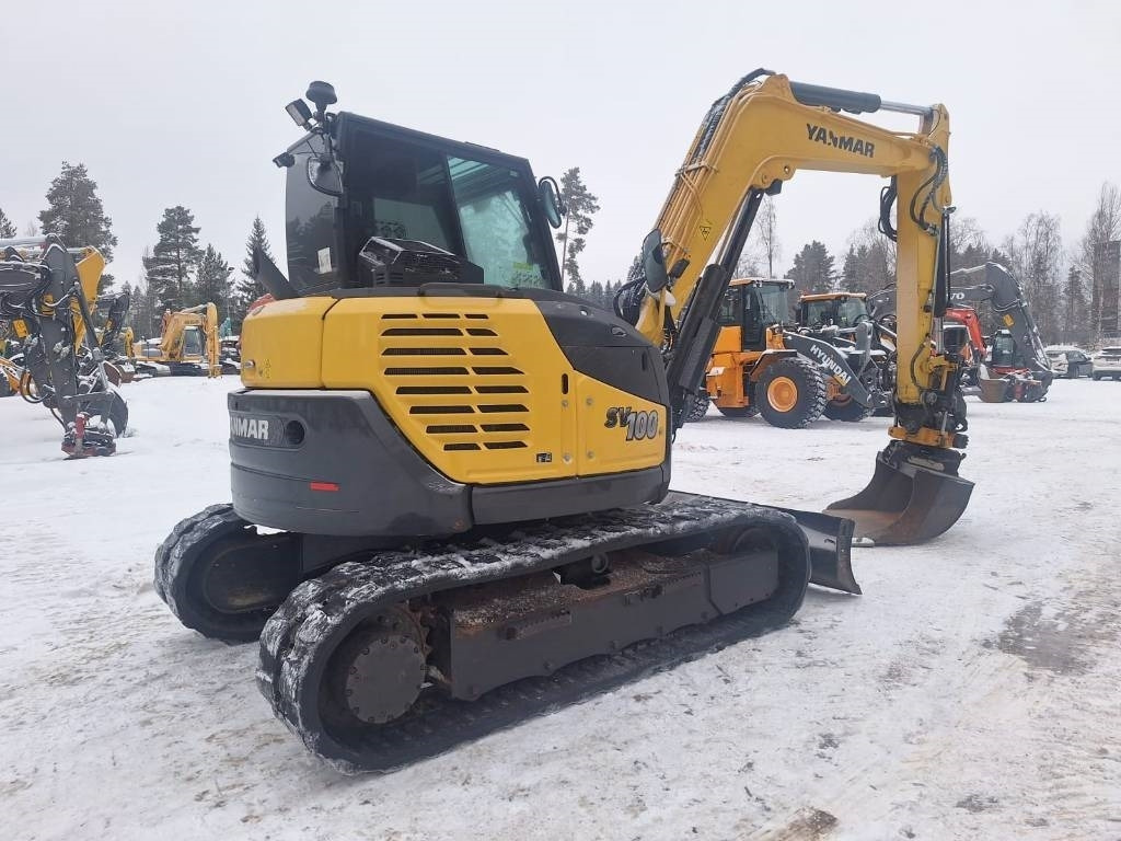 Yanmar SV100-2A PYÖRITTÄJÄLLÄ - Mini bager: slika Yanmar SV100-2A PYÖRITTÄJÄLLÄ - Mini bager Yanmar SV100-2A PYÖRITTÄJÄLLÄ - Mini bager: slika Yanmar SV100-2A PYÖRITTÄJÄLLÄ - Mini bager