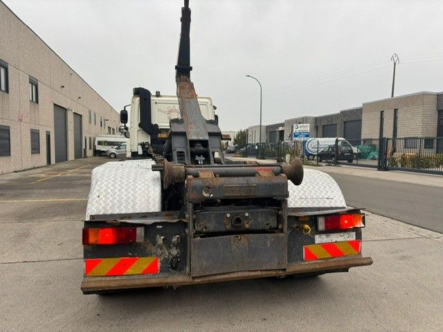 DAF CF85-410. 6x2. EU5. Retarder. - Kamion s kukastom dizalicom: slika DAF CF85-410. 6x2. EU5. Retarder. - Kamion s kukastom dizalicom DAF CF85-410. 6x2. EU5. Retarder. - Kamion s kukastom dizalicom: slika DAF CF85-410. 6x2. EU5. Retarder. - Kamion s kukastom dizalicom