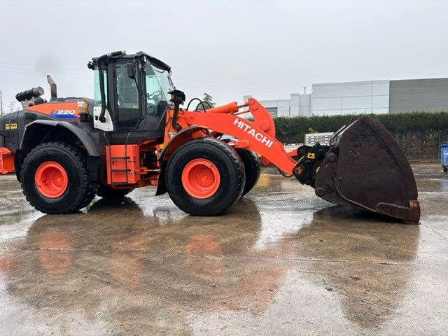 Hitachi ZW220-6. Hochkippschaufel. Wage. - Utovarivač na kotačima: slika Hitachi ZW220-6. Hochkippschaufel. Wage. - Utovarivač na kotačima Hitachi ZW220-6. Hochkippschaufel. Wage. - Utovarivač na kotačima: slika Hitachi ZW220-6. Hochkippschaufel. Wage. - Utovarivač na kotačima