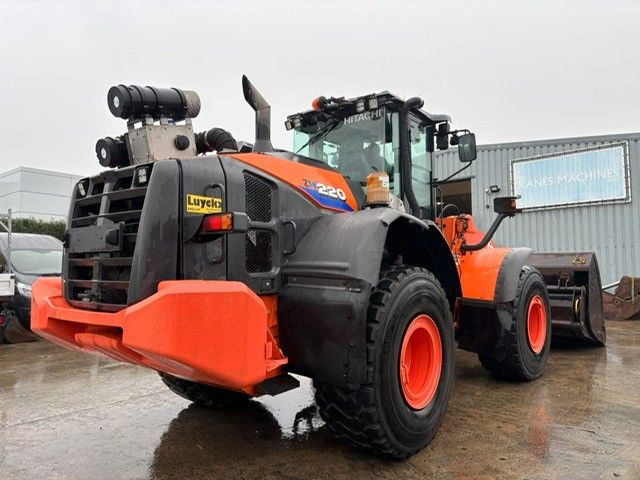 Hitachi ZW220-6. Hochkippschaufel. Wage. - Utovarivač na kotačima: slika Hitachi ZW220-6. Hochkippschaufel. Wage. - Utovarivač na kotačima Hitachi ZW220-6. Hochkippschaufel. Wage. - Utovarivač na kotačima: slika Hitachi ZW220-6. Hochkippschaufel. Wage. - Utovarivač na kotačima