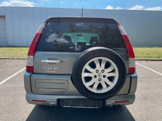 Honda CR-V 2.2i-CTDi Executive. Klima. Navi. Leder. CC - SUV: slika Honda CR-V 2.2i-CTDi Executive. Klima. Navi. Leder. CC - SUV Honda CR-V 2.2i-CTDi Executive. Klima. Navi. Leder. CC - SUV: slika Honda CR-V 2.2i-CTDi Executive. Klima. Navi. Leder. CC - SUV