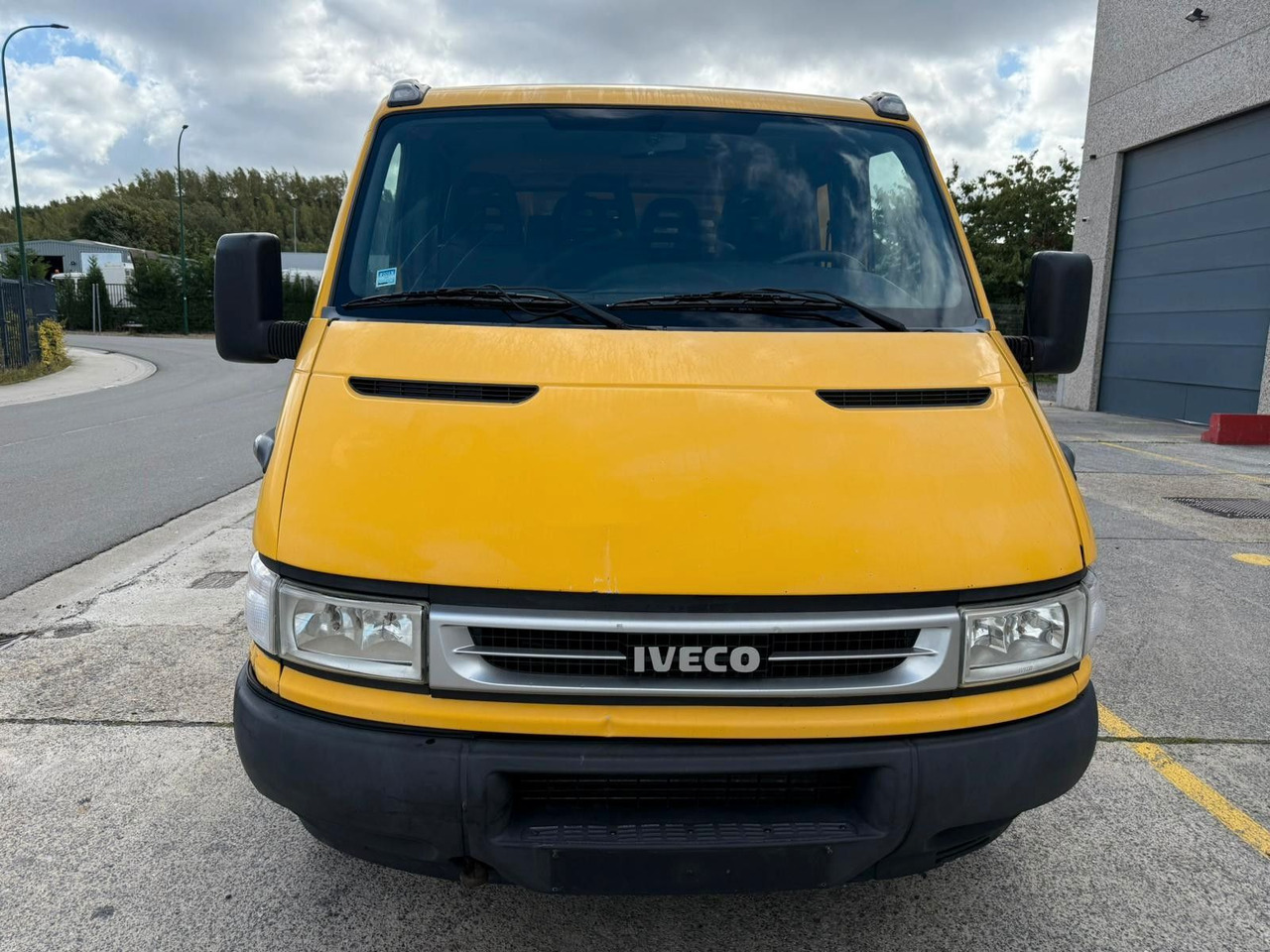 Iveco Daily 50C14. Doka 7pl. 3.0HPI. LKW 3.5t. - Dostavno vozilo s ravnom platformom, Dostavno vozilo s dvostrukom kabinom: slika Iveco Daily 50C14. Doka 7pl. 3.0HPI. LKW 3.5t. - Dostavno vozilo s ravnom platformom, Dostavno vozilo s dvostrukom kabinom Iveco Daily 50C14. Doka 7pl. 3.0HPI. LKW 3.5t. - Dostavno vozilo s ravnom platformom, Dostavno vozilo s dvostrukom kabinom: slika Iveco Daily 50C14. Doka 7pl. 3.0HPI. LKW 3.5t. - Dostavno vozilo s ravnom platformom, Dostavno vozilo s dvostrukom kabinom
