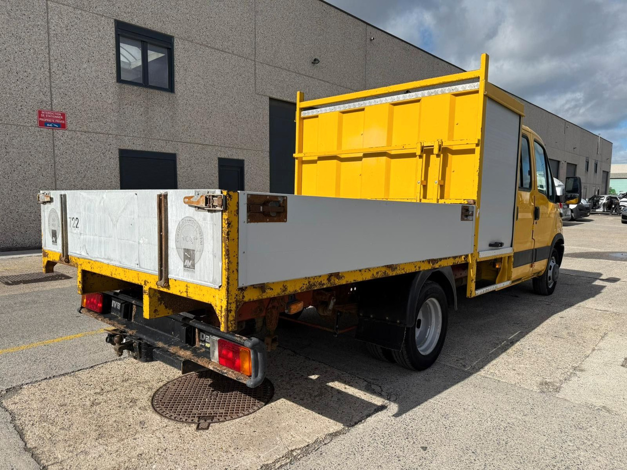Iveco Daily 50C14. Doka 7pl. 3.0HPI. LKW 3.5t. - Dostavno vozilo s ravnom platformom, Dostavno vozilo s dvostrukom kabinom: slika Iveco Daily 50C14. Doka 7pl. 3.0HPI. LKW 3.5t. - Dostavno vozilo s ravnom platformom, Dostavno vozilo s dvostrukom kabinom Iveco Daily 50C14. Doka 7pl. 3.0HPI. LKW 3.5t. - Dostavno vozilo s ravnom platformom, Dostavno vozilo s dvostrukom kabinom: slika Iveco Daily 50C14. Doka 7pl. 3.0HPI. LKW 3.5t. - Dostavno vozilo s ravnom platformom, Dostavno vozilo s dvostrukom kabinom