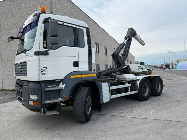 MAN 26-480. 6x6. Klima. - Kamion s kukastom dizalicom: slika MAN 26-480. 6x6. Klima. - Kamion s kukastom dizalicom MAN 26-480. 6x6. Klima. - Kamion s kukastom dizalicom: slika MAN 26-480. 6x6. Klima. - Kamion s kukastom dizalicom
