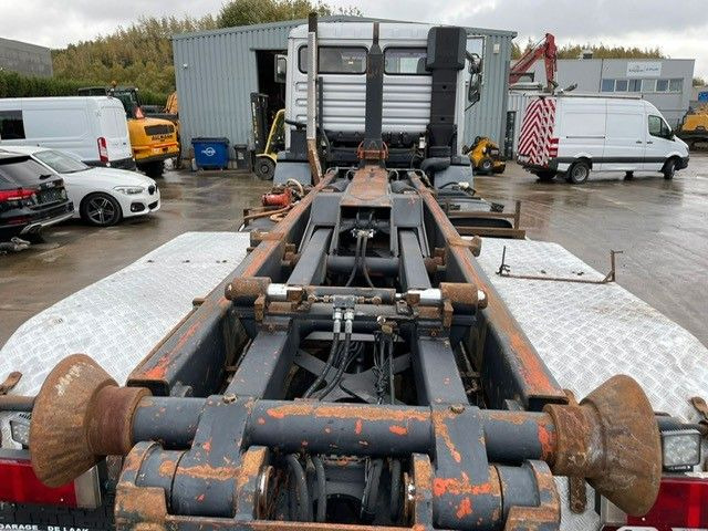 MAN 33-350. 6X6. Motorschaden. - Kamion s kukastom dizalicom: slika  MAN 33-350. 6X6. Motorschaden. - Kamion s kukastom dizalicom MAN 33-350. 6X6. Motorschaden. - Kamion s kukastom dizalicom: slika  MAN 33-350. 6X6. Motorschaden. - Kamion s kukastom dizalicom