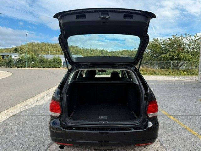 Volkswagen Golf VI Variant Trendline BlueMotion - Karavan: slika Volkswagen Golf VI Variant Trendline BlueMotion - Karavan Volkswagen Golf VI Variant Trendline BlueMotion - Karavan: slika Volkswagen Golf VI Variant Trendline BlueMotion - Karavan