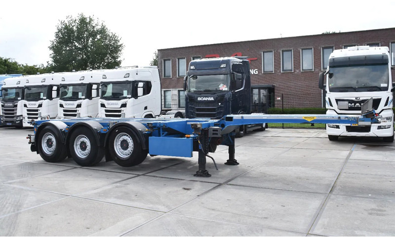 Broshuis MFCC - LIFT AXLE - SAF AXLES - DISC BRAKES - 2 x EXTENDABLE - EXCELLENT CONDITION - - Transporter kontejnera/ Poluprikolica s izmjenjivim sanducima: slika Broshuis MFCC - LIFT AXLE - SAF AXLES - DISC BRAKES - 2 x EXTENDABLE - EXCELLENT CONDITION - - Transporter kontejnera/ Poluprikolica s izmjenjivim sanducima Broshuis MFCC - LIFT AXLE - SAF AXLES - DISC BRAKES - 2 x EXTENDABLE - EXCELLENT CONDITION - - Transporter kontejnera/ Poluprikolica s izmjenjivim sanducima: slika Broshuis MFCC - LIFT AXLE - SAF AXLES - DISC BRAKES - 2 x EXTENDABLE - EXCELLENT CONDITION - - Transporter kontejnera/ Poluprikolica s izmjenjivim sanducima