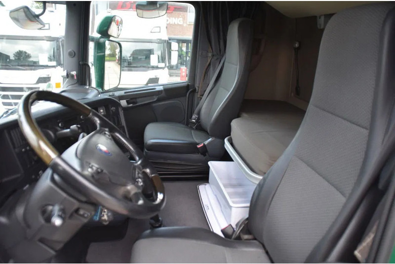 Scania R520 HL V8 8x2 - EURO 6 - MANUAL - RETARDER - WHEELBASE: 510 cm - 10 TONS FRONT AXLE - XENON - - Transporter kontejnera/ Kamion s izmjenjivim sanducima: slika Scania R520 HL V8 8x2 - EURO 6 - MANUAL - RETARDER - WHEELBASE: 510 cm - 10 TONS FRONT AXLE - XENON - - Transporter kontejnera/ Kamion s izmjenjivim sanducima Scania R520 HL V8 8x2 - EURO 6 - MANUAL - RETARDER - WHEELBASE: 510 cm - 10 TONS FRONT AXLE - XENON - - Transporter kontejnera/ Kamion s izmjenjivim sanducima: slika Scania R520 HL V8 8x2 - EURO 6 - MANUAL - RETARDER - WHEELBASE: 510 cm - 10 TONS FRONT AXLE - XENON - - Transporter kontejnera/ Kamion s izmjenjivim sanducima