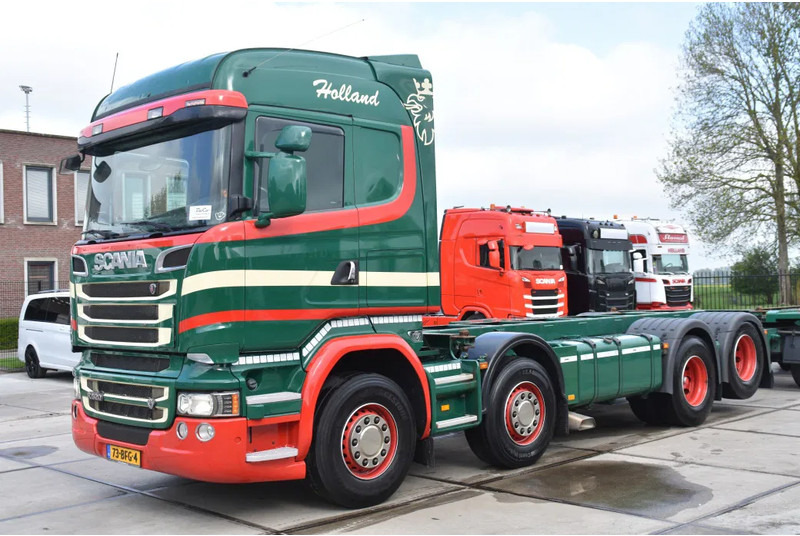 Scania R520 HL V8 8x2 - EURO 6 - MANUAL - RETARDER - WHEELBASE: 510 cm - 10 TONS FRONT AXLE - XENON - - Transporter kontejnera/ Kamion s izmjenjivim sanducima: slika Scania R520 HL V8 8x2 - EURO 6 - MANUAL - RETARDER - WHEELBASE: 510 cm - 10 TONS FRONT AXLE - XENON - - Transporter kontejnera/ Kamion s izmjenjivim sanducima Scania R520 HL V8 8x2 - EURO 6 - MANUAL - RETARDER - WHEELBASE: 510 cm - 10 TONS FRONT AXLE - XENON - - Transporter kontejnera/ Kamion s izmjenjivim sanducima: slika Scania R520 HL V8 8x2 - EURO 6 - MANUAL - RETARDER - WHEELBASE: 510 cm - 10 TONS FRONT AXLE - XENON - - Transporter kontejnera/ Kamion s izmjenjivim sanducima