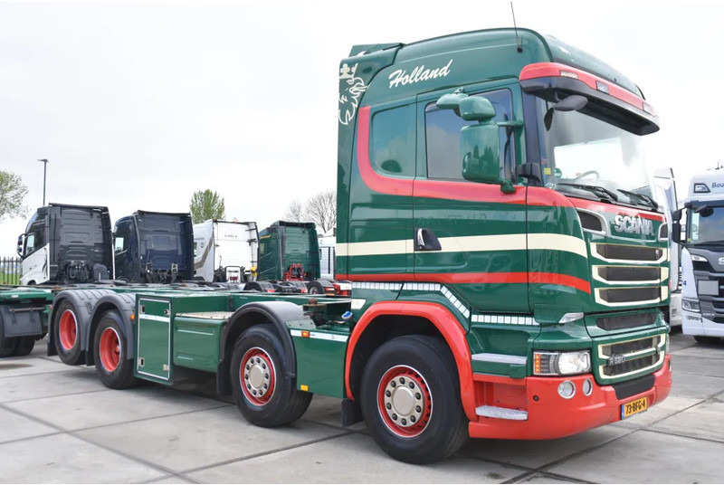 Scania R520 HL V8 8x2 - EURO 6 - MANUAL - RETARDER - WHEELBASE: 510 cm - 10 TONS FRONT AXLE - XENON - - Transporter kontejnera/ Kamion s izmjenjivim sanducima: slika Scania R520 HL V8 8x2 - EURO 6 - MANUAL - RETARDER - WHEELBASE: 510 cm - 10 TONS FRONT AXLE - XENON - - Transporter kontejnera/ Kamion s izmjenjivim sanducima Scania R520 HL V8 8x2 - EURO 6 - MANUAL - RETARDER - WHEELBASE: 510 cm - 10 TONS FRONT AXLE - XENON - - Transporter kontejnera/ Kamion s izmjenjivim sanducima: slika Scania R520 HL V8 8x2 - EURO 6 - MANUAL - RETARDER - WHEELBASE: 510 cm - 10 TONS FRONT AXLE - XENON - - Transporter kontejnera/ Kamion s izmjenjivim sanducima