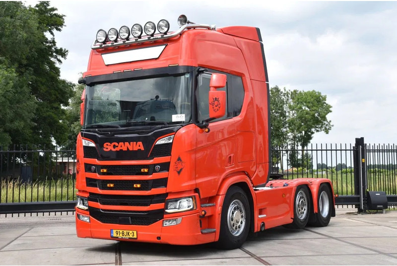 Scania R450 NGS 6x2/4NB - RETARDER - FULL AIR - 748 TKM - LEATHER SEATS - NAVI - 2 x FUEL TANKS - LED LIGHTS - - Tegljač: slika Scania R450 NGS 6x2/4NB - RETARDER - FULL AIR - 748 TKM - LEATHER SEATS - NAVI - 2 x FUEL TANKS - LED LIGHTS - - Tegljač Scania R450 NGS 6x2/4NB - RETARDER - FULL AIR - 748 TKM - LEATHER SEATS - NAVI - 2 x FUEL TANKS - LED LIGHTS - - Tegljač: slika Scania R450 NGS 6x2/4NB - RETARDER - FULL AIR - 748 TKM - LEATHER SEATS - NAVI - 2 x FUEL TANKS - LED LIGHTS - - Tegljač
