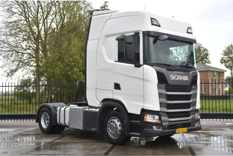 Scania S410 NGS 4x2EB MEGA 95 cm or 103 cm driving height - RETARDER - 773 TKM - FULL AIR - PARK. AIRCO - LEATHER SEATS - 2 x FUEL TANK - Tegljač: slika Scania S410 NGS 4x2EB MEGA 95 cm or 103 cm driving height - RETARDER - 773 TKM - FULL AIR - PARK. AIRCO - LEATHER SEATS - 2 x FUEL TANK - Tegljač Scania S410 NGS 4x2EB MEGA 95 cm or 103 cm driving height - RETARDER - 773 TKM - FULL AIR - PARK. AIRCO - LEATHER SEATS - 2 x FUEL TANK - Tegljač: slika Scania S410 NGS 4x2EB MEGA 95 cm or 103 cm driving height - RETARDER - 773 TKM - FULL AIR - PARK. AIRCO - LEATHER SEATS - 2 x FUEL TANK - Tegljač