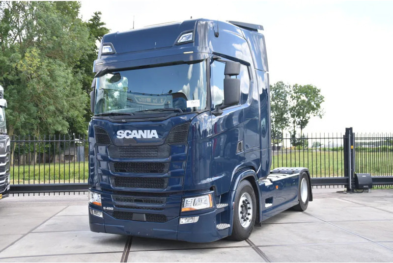 Scania S450 NGS 4x2NB - FULL AIR - 743 TKM - RETARDER - PARK. AIRCO - 2 x FUEL TANKS - TOP CONDITION - - Tegljač: slika Scania S450 NGS 4x2NB - FULL AIR - 743 TKM - RETARDER - PARK. AIRCO - 2 x FUEL TANKS - TOP CONDITION - - Tegljač Scania S450 NGS 4x2NB - FULL AIR - 743 TKM - RETARDER - PARK. AIRCO - 2 x FUEL TANKS - TOP CONDITION - - Tegljač: slika Scania S450 NGS 4x2NB - FULL AIR - 743 TKM - RETARDER - PARK. AIRCO - 2 x FUEL TANKS - TOP CONDITION - - Tegljač