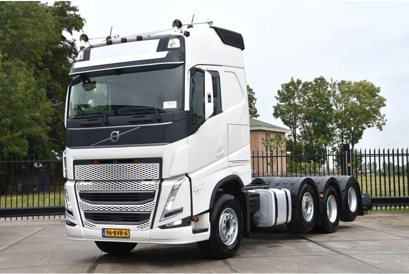 Volvo FH 500 Globe 8x2/4 - 147 TKM - PARK. AIRCO - 10 TONS FRONT AXLE - LEATHER SEATS - PTO - LED LIGHTS - TOP CONDITION - - Kamion-šasija: slika Volvo FH 500 Globe 8x2/4 - 147 TKM - PARK. AIRCO - 10 TONS FRONT AXLE - LEATHER SEATS - PTO - LED LIGHTS - TOP CONDITION - - Kamion-šasija Volvo FH 500 Globe 8x2/4 - 147 TKM - PARK. AIRCO - 10 TONS FRONT AXLE - LEATHER SEATS - PTO - LED LIGHTS - TOP CONDITION - - Kamion-šasija: slika Volvo FH 500 Globe 8x2/4 - 147 TKM - PARK. AIRCO - 10 TONS FRONT AXLE - LEATHER SEATS - PTO - LED LIGHTS - TOP CONDITION - - Kamion-šasija