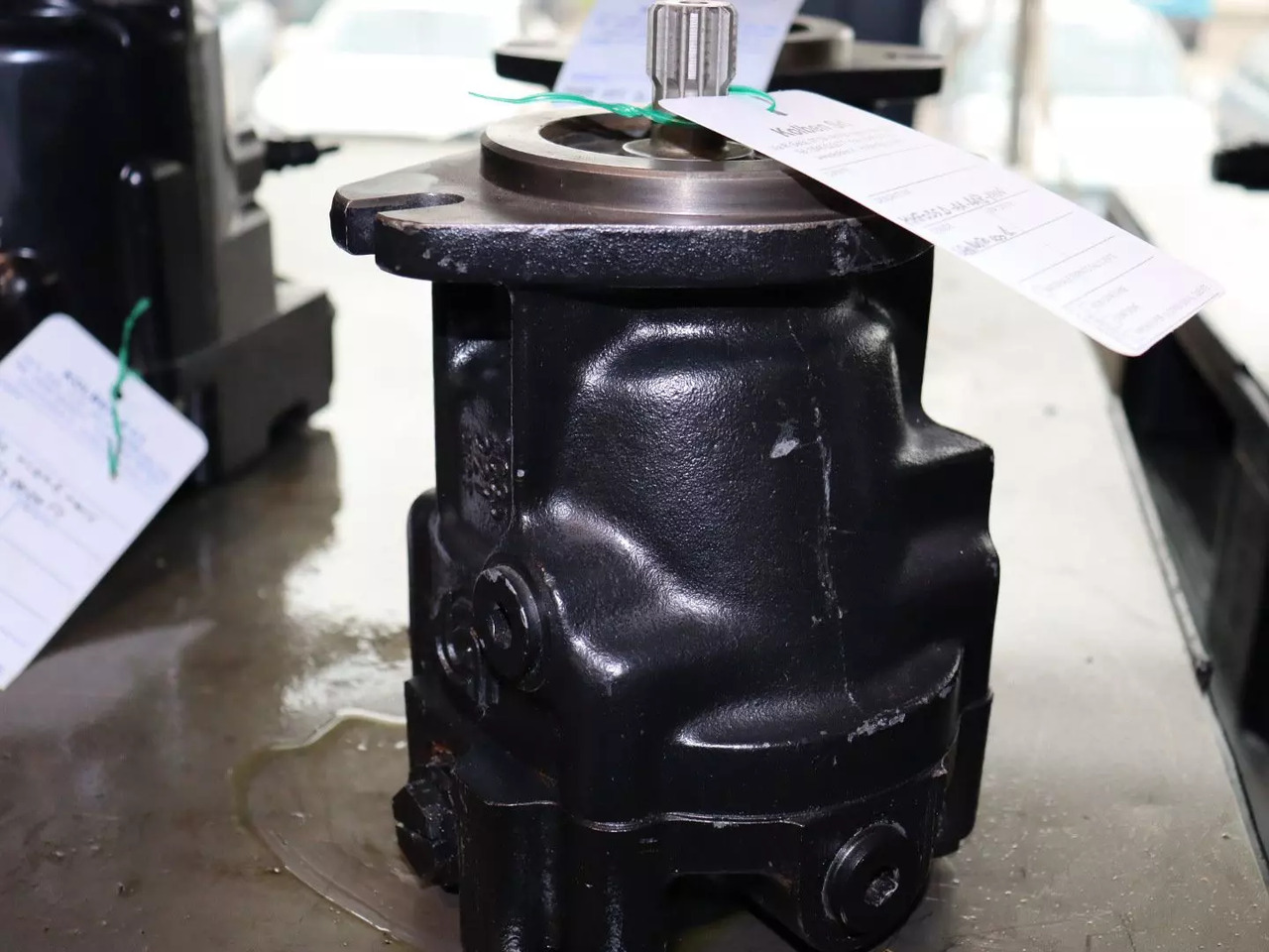 DANFOSS / SAUER MMF035D-AA-AAB-NNN - Hidraulični motor za Građevinski strojevi: slika DANFOSS / SAUER MMF035D-AA-AAB-NNN - Hidraulični motor za Građevinski strojevi DANFOSS / SAUER MMF035D-AA-AAB-NNN - Hidraulični motor za Građevinski strojevi: slika DANFOSS / SAUER MMF035D-AA-AAB-NNN - Hidraulični motor za Građevinski strojevi