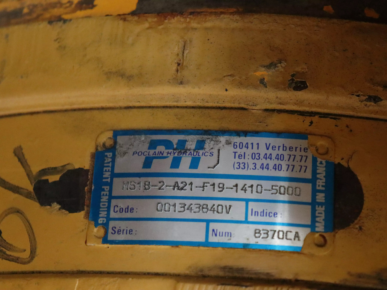 POCLAIN MS18-2-A21-F19-1410-5000 - Hidraulični motor za Građevinski strojevi: slika POCLAIN MS18-2-A21-F19-1410-5000 - Hidraulični motor za Građevinski strojevi POCLAIN MS18-2-A21-F19-1410-5000 - Hidraulični motor za Građevinski strojevi: slika POCLAIN MS18-2-A21-F19-1410-5000 - Hidraulični motor za Građevinski strojevi