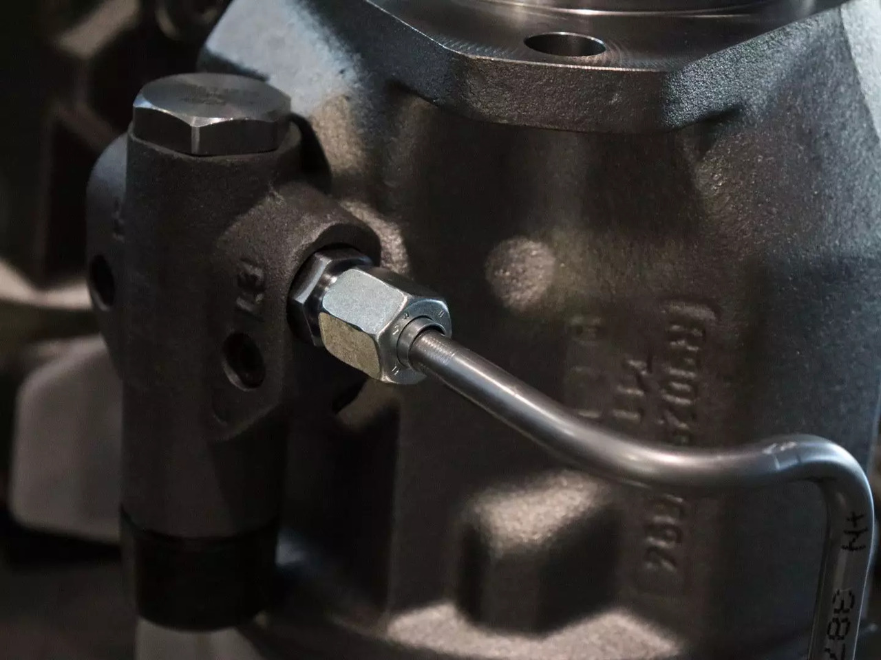 REXROTH A10VO28DFLR/31L-VSC62K01 - Hidraulična pumpa za Građevinski strojevi: slika REXROTH A10VO28DFLR/31L-VSC62K01 - Hidraulična pumpa za Građevinski strojevi REXROTH A10VO28DFLR/31L-VSC62K01 - Hidraulična pumpa za Građevinski strojevi: slika REXROTH A10VO28DFLR/31L-VSC62K01 - Hidraulična pumpa za Građevinski strojevi