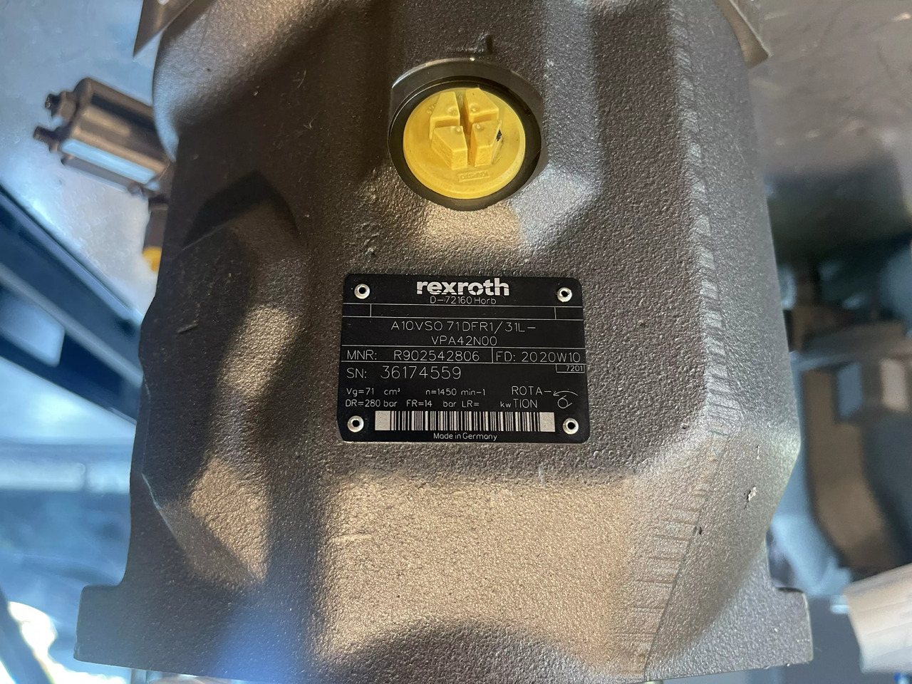 REXROTH A10VSO71DFR1/31L-VPA42N00 - Hidraulična pumpa za Oprema za rukovanje materijalima: slika REXROTH A10VSO71DFR1/31L-VPA42N00 - Hidraulična pumpa za Oprema za rukovanje materijalima REXROTH A10VSO71DFR1/31L-VPA42N00 - Hidraulična pumpa za Oprema za rukovanje materijalima: slika REXROTH A10VSO71DFR1/31L-VPA42N00 - Hidraulična pumpa za Oprema za rukovanje materijalima