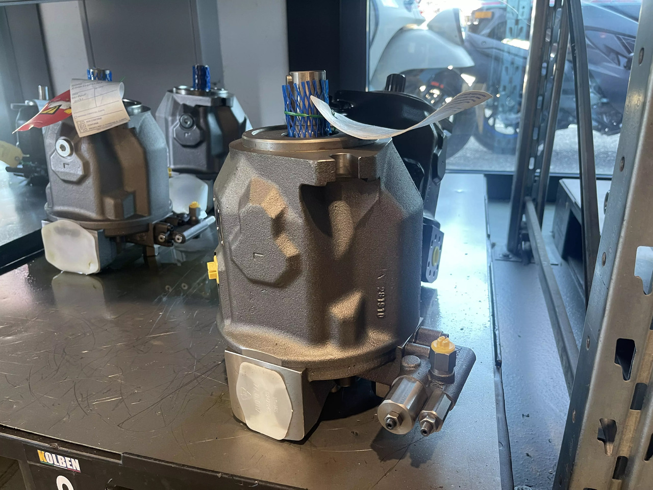 REXROTH A10VSO71DFR1/31L-VPA42N00 - Hidraulična pumpa za Oprema za rukovanje materijalima: slika REXROTH A10VSO71DFR1/31L-VPA42N00 - Hidraulična pumpa za Oprema za rukovanje materijalima REXROTH A10VSO71DFR1/31L-VPA42N00 - Hidraulična pumpa za Oprema za rukovanje materijalima: slika REXROTH A10VSO71DFR1/31L-VPA42N00 - Hidraulična pumpa za Oprema za rukovanje materijalima