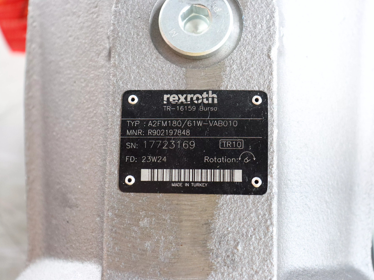 REXROTH A2FM180/61W-VAB010 - Hidraulični motor za Građevinski strojevi: slika REXROTH A2FM180/61W-VAB010 - Hidraulični motor za Građevinski strojevi REXROTH A2FM180/61W-VAB010 - Hidraulični motor za Građevinski strojevi: slika REXROTH A2FM180/61W-VAB010 - Hidraulični motor za Građevinski strojevi