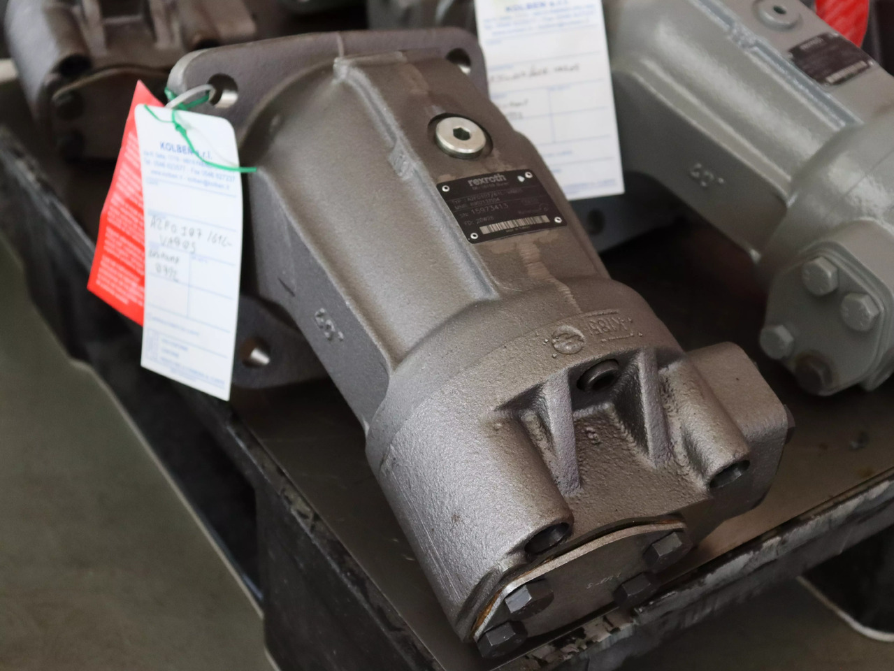 REXROTH A2FO107/61L-VAB05 - Hidraulična pumpa: slika REXROTH A2FO107/61L-VAB05 - Hidraulična pumpa REXROTH A2FO107/61L-VAB05 - Hidraulična pumpa: slika REXROTH A2FO107/61L-VAB05 - Hidraulična pumpa