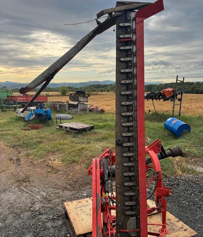 FALCIATRICE - Kosilica: slika FALCIATRICE - Kosilica FALCIATRICE - Kosilica: slika FALCIATRICE - Kosilica