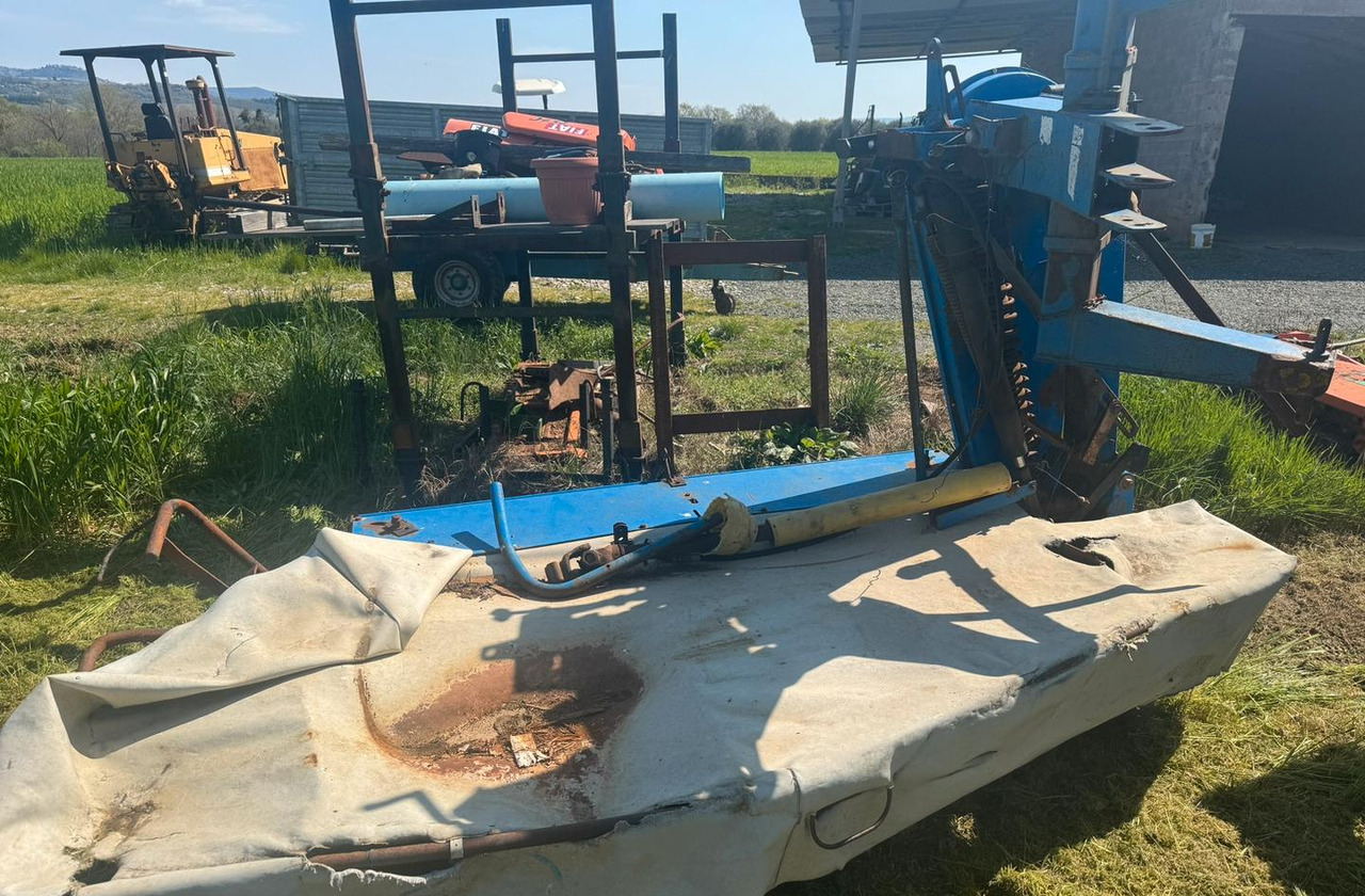 Falciacondizinatrice - Kosilica: slika Falciacondizinatrice - Kosilica Falciacondizinatrice - Kosilica: slika Falciacondizinatrice - Kosilica