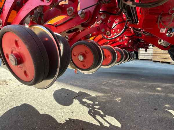 Grimme MATRIX - Sijačica: slika Grimme MATRIX - Sijačica Grimme MATRIX - Sijačica: slika Grimme MATRIX - Sijačica