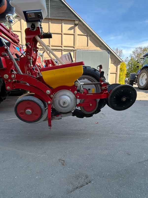 Grimme MATRIX - Sijačica: slika Grimme MATRIX - Sijačica Grimme MATRIX - Sijačica: slika Grimme MATRIX - Sijačica