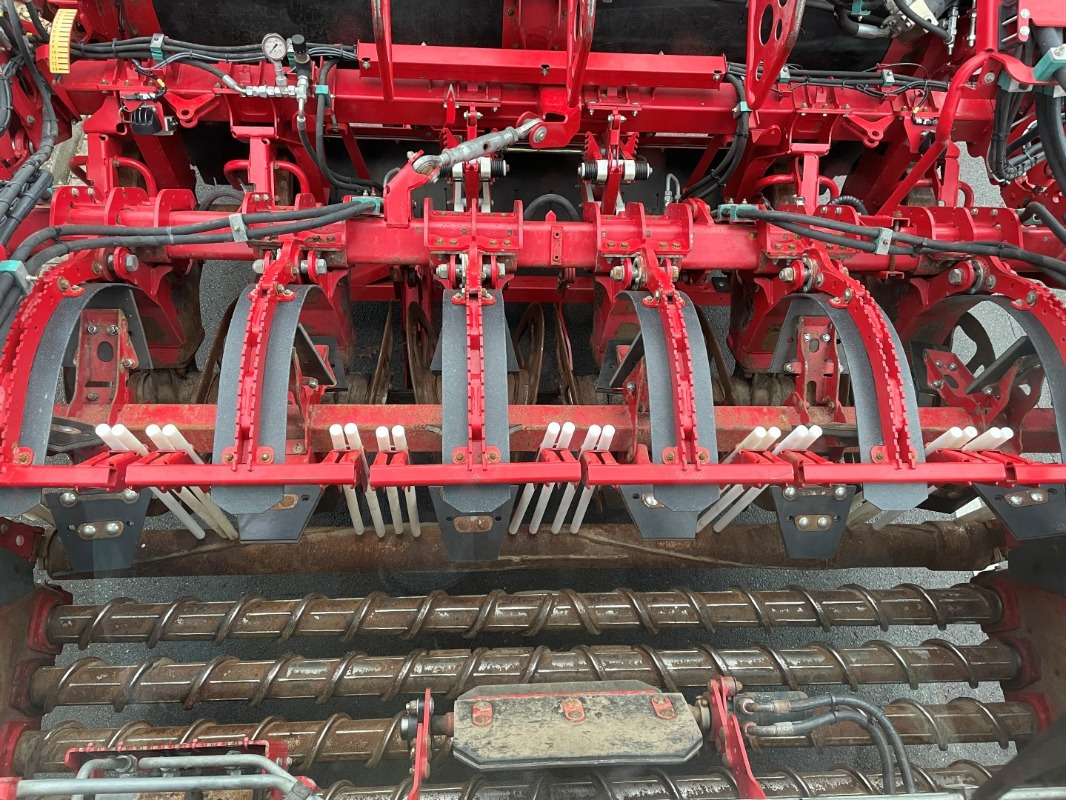 Kombajn Grimme REXOR 620 Radschar FM: slika Kombajn Grimme REXOR 620 Radschar FM