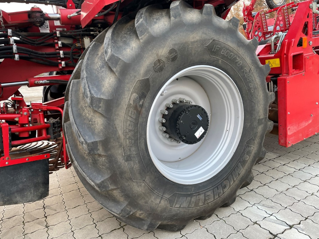 Grimme REXOR 6300 Platinum - Oprema za obradu tla: slika Grimme REXOR 6300 Platinum - Oprema za obradu tla Grimme REXOR 6300 Platinum - Oprema za obradu tla: slika Grimme REXOR 6300 Platinum - Oprema za obradu tla