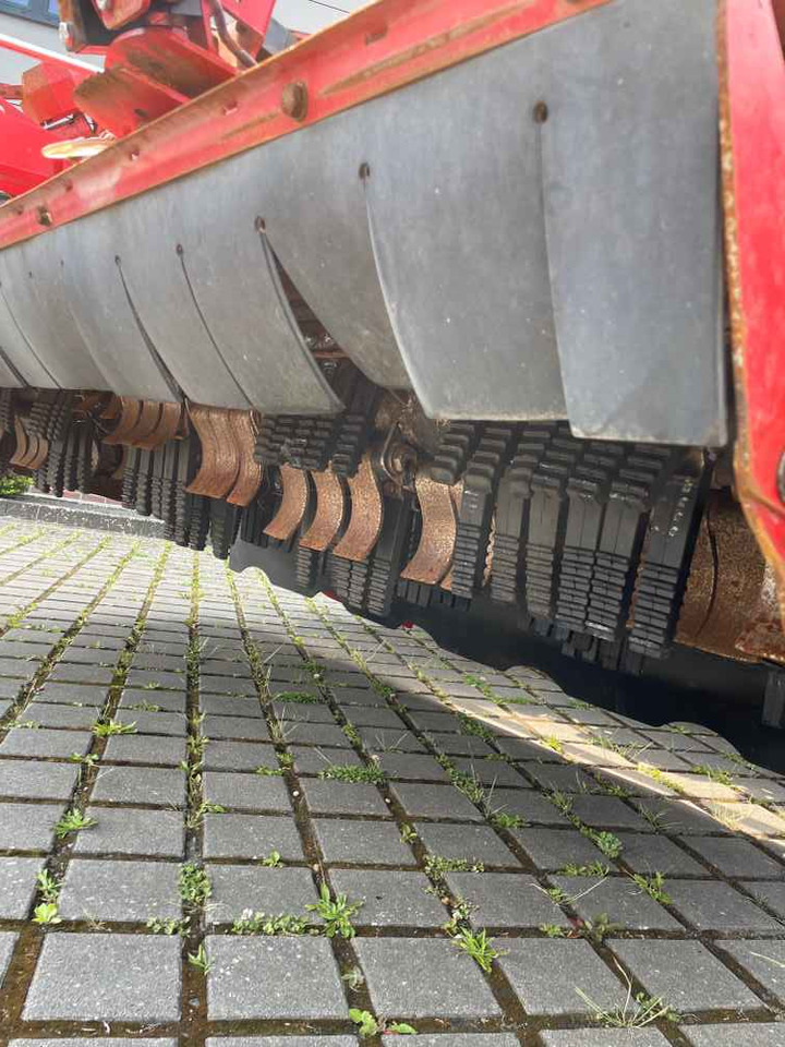 Grimme REXOR 6300 Platinum - Oprema za obradu tla: slika Grimme REXOR 6300 Platinum - Oprema za obradu tla Grimme REXOR 6300 Platinum - Oprema za obradu tla: slika Grimme REXOR 6300 Platinum - Oprema za obradu tla
