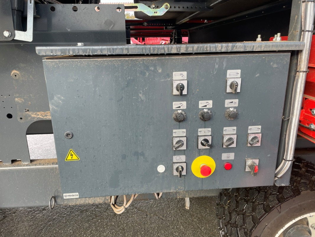 Miedema Miedema MHC Combi - Oprema za skladištenje: slika Miedema Miedema MHC Combi - Oprema za skladištenje Miedema Miedema MHC Combi - Oprema za skladištenje: slika Miedema Miedema MHC Combi - Oprema za skladištenje