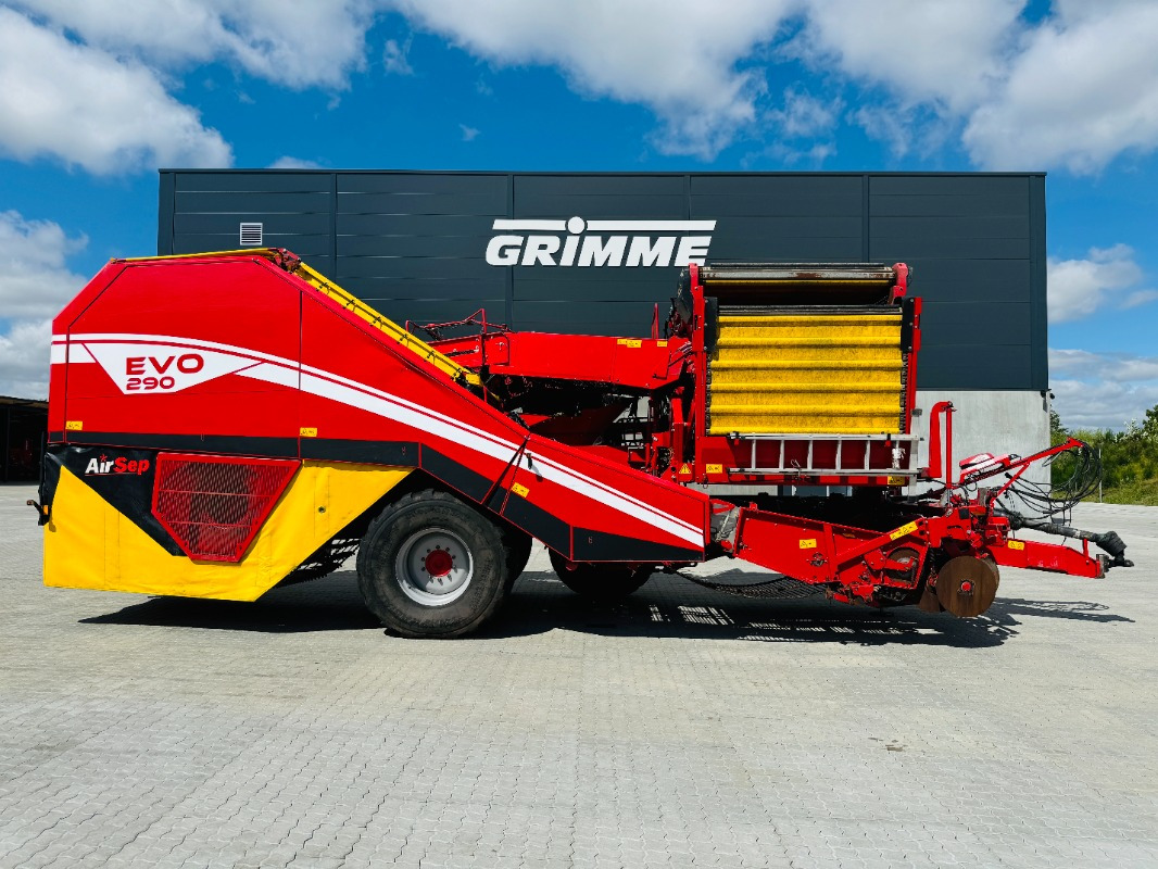 Grimme EVO 290 AirSep - Kombajn za krumpir: slika Grimme EVO 290 AirSep - Kombajn za krumpir Grimme EVO 290 AirSep - Kombajn za krumpir: slika Grimme EVO 290 AirSep - Kombajn za krumpir