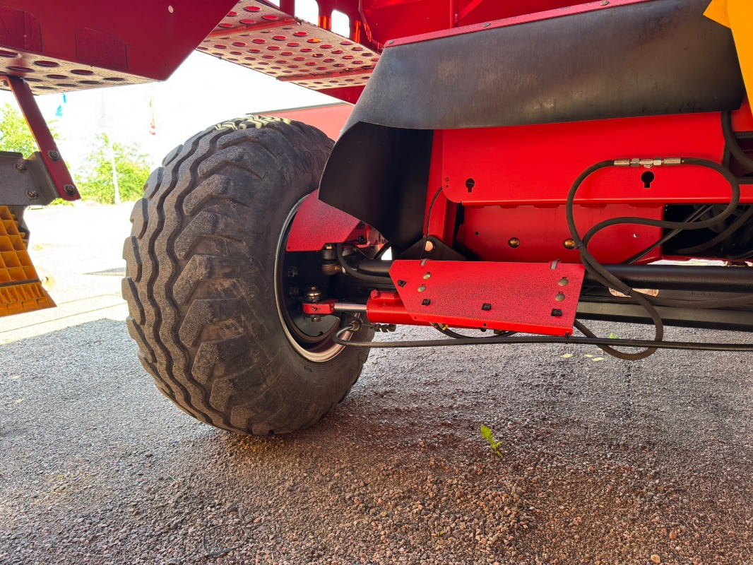Grimme SE 140-UB - Kombajn: slika Grimme SE 140-UB - Kombajn Grimme SE 140-UB - Kombajn: slika Grimme SE 140-UB - Kombajn