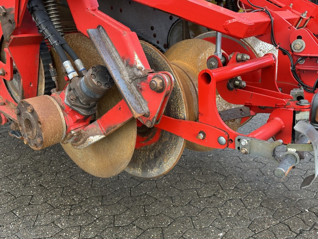 Kombajn Grimme SE 150-60 NB XXL: slika Kombajn Grimme SE 150-60 NB XXL