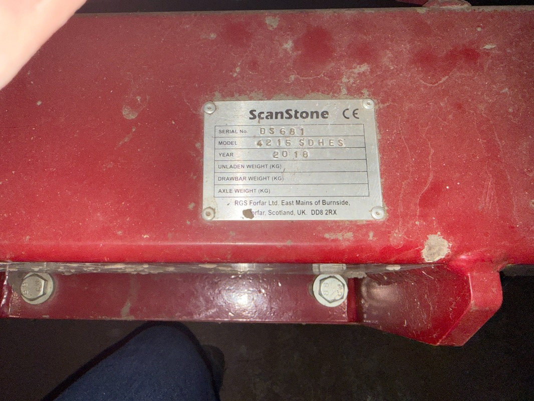 Scanstone ScanStone 4215 SDH-ES - Kombajn za krumpir: slika Scanstone ScanStone 4215 SDH-ES - Kombajn za krumpir Scanstone ScanStone 4215 SDH-ES - Kombajn za krumpir: slika Scanstone ScanStone 4215 SDH-ES - Kombajn za krumpir