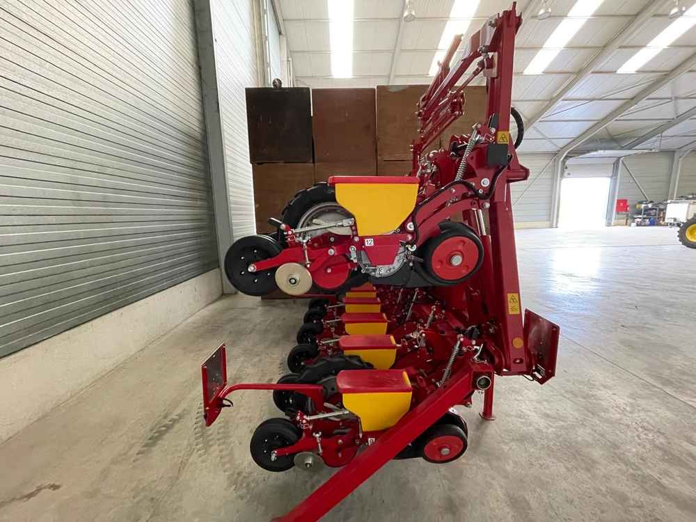 Grimme MATRIX 1200 - Sijačica: slika Grimme MATRIX 1200 - Sijačica Grimme MATRIX 1200 - Sijačica: slika Grimme MATRIX 1200 - Sijačica