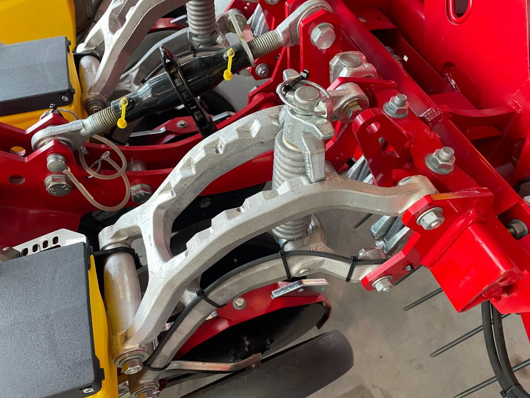 Grimme Matrix 1800 GEN II - Sijačica: slika Grimme Matrix 1800 GEN II - Sijačica Grimme Matrix 1800 GEN II - Sijačica: slika Grimme Matrix 1800 GEN II - Sijačica