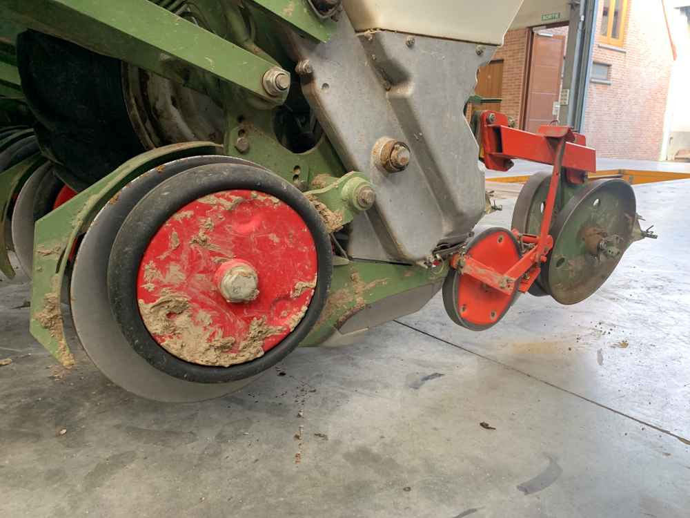 Nodet PL 2 - Sijačica: slika Nodet PL 2 - Sijačica Nodet PL 2 - Sijačica: slika Nodet PL 2 - Sijačica