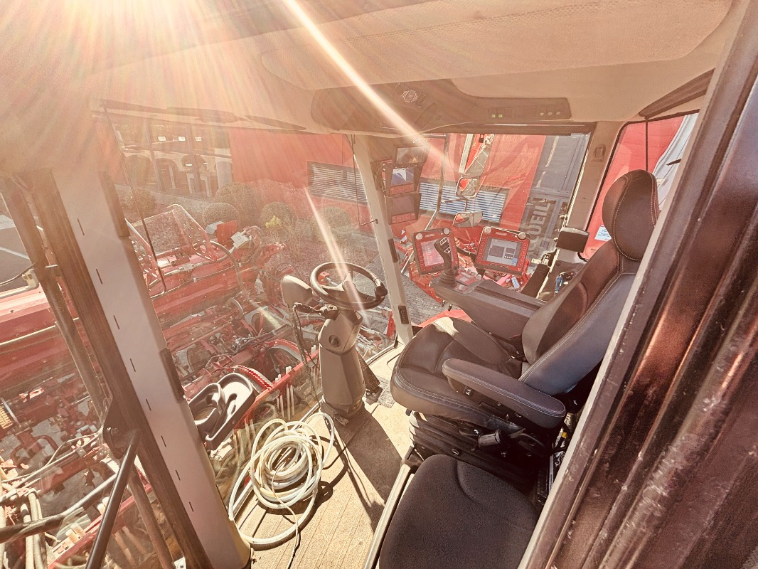Grimme REXOR 6200 - Oprema za obradu tla: slika Grimme REXOR 6200 - Oprema za obradu tla Grimme REXOR 6200 - Oprema za obradu tla: slika Grimme REXOR 6200 - Oprema za obradu tla