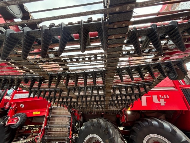 Holmer T4-40 - Kombajn: slika Holmer T4-40 - Kombajn Holmer T4-40 - Kombajn: slika Holmer T4-40 - Kombajn