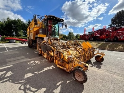 ROPA PANTHER 2 - Kombajn: slika ROPA PANTHER 2 - Kombajn ROPA PANTHER 2 - Kombajn: slika ROPA PANTHER 2 - Kombajn