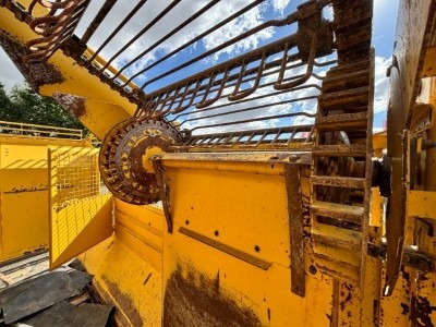 ROPA PANTHER 2 - Kombajn: slika ROPA PANTHER 2 - Kombajn ROPA PANTHER 2 - Kombajn: slika ROPA PANTHER 2 - Kombajn